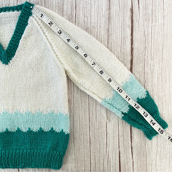 Handmade Baby Girl/Boy Knit V Neck Long Sleeve Sweater 18-24 Months White Teal - Picture 5 of 9